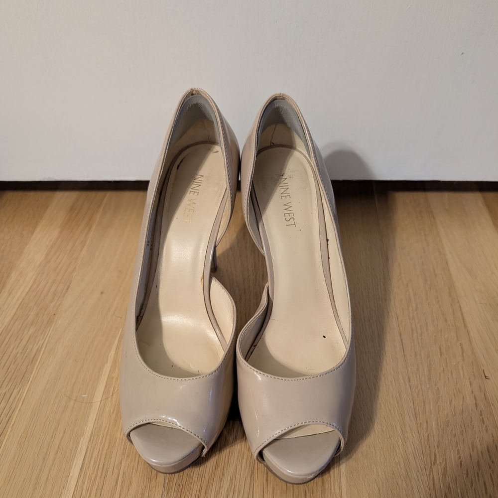 Nine West Cream Peep Toe Heels